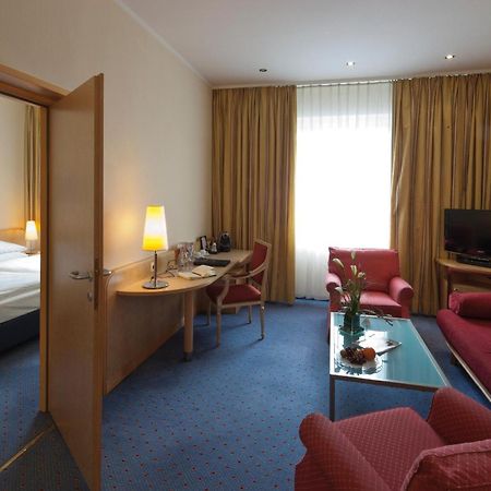 Austria Trend Hotel Europa Salzburg Buitenkant foto